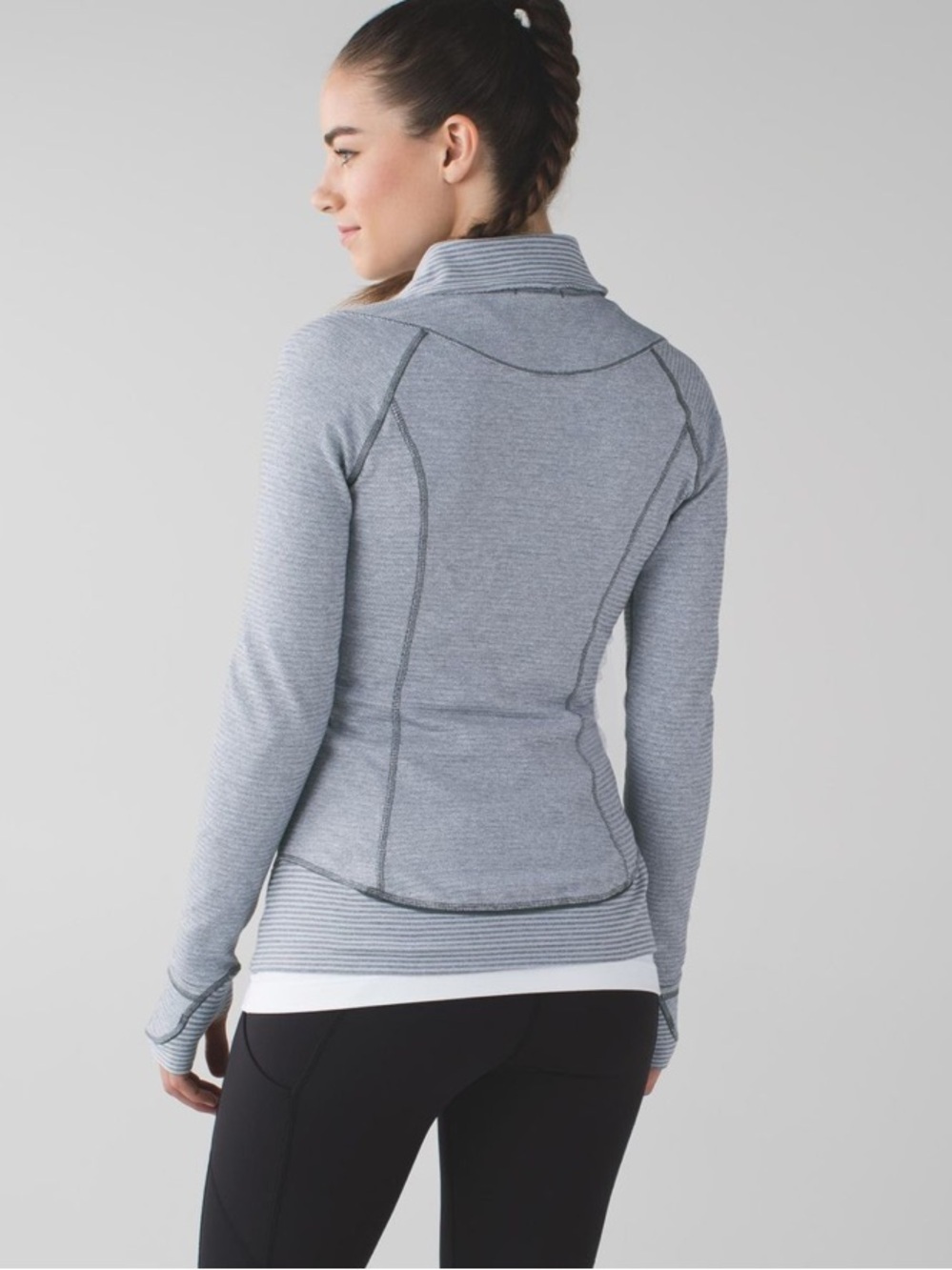 Lululemon Think Fast Pullover - Picture 2 of 14